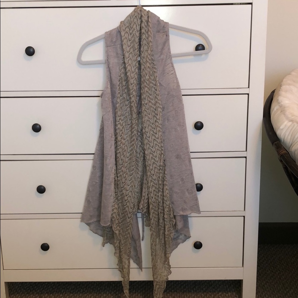 NWOT knit vest